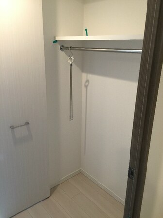 メインステージ上野松が谷の物件内観写真